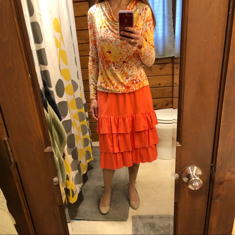 Dainty Jewells ruffle skirt